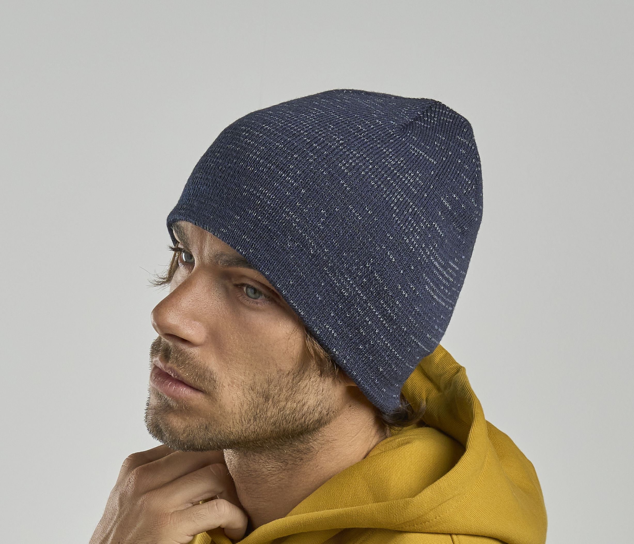 Gorro en poliester reciclado - Atlantis Headwear AT210