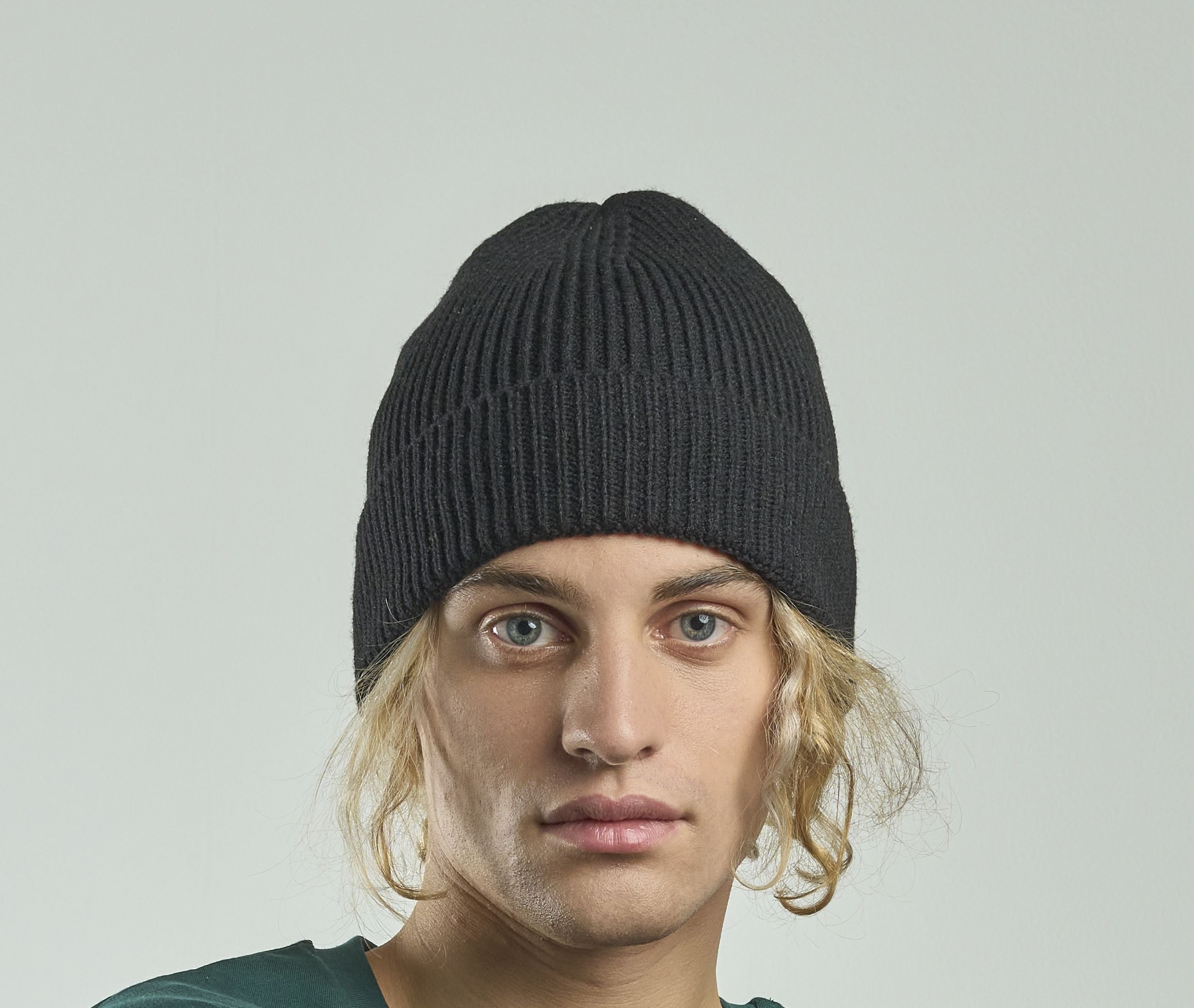 Gorro en poliéster reciclado - Atlantis Headwear AT217