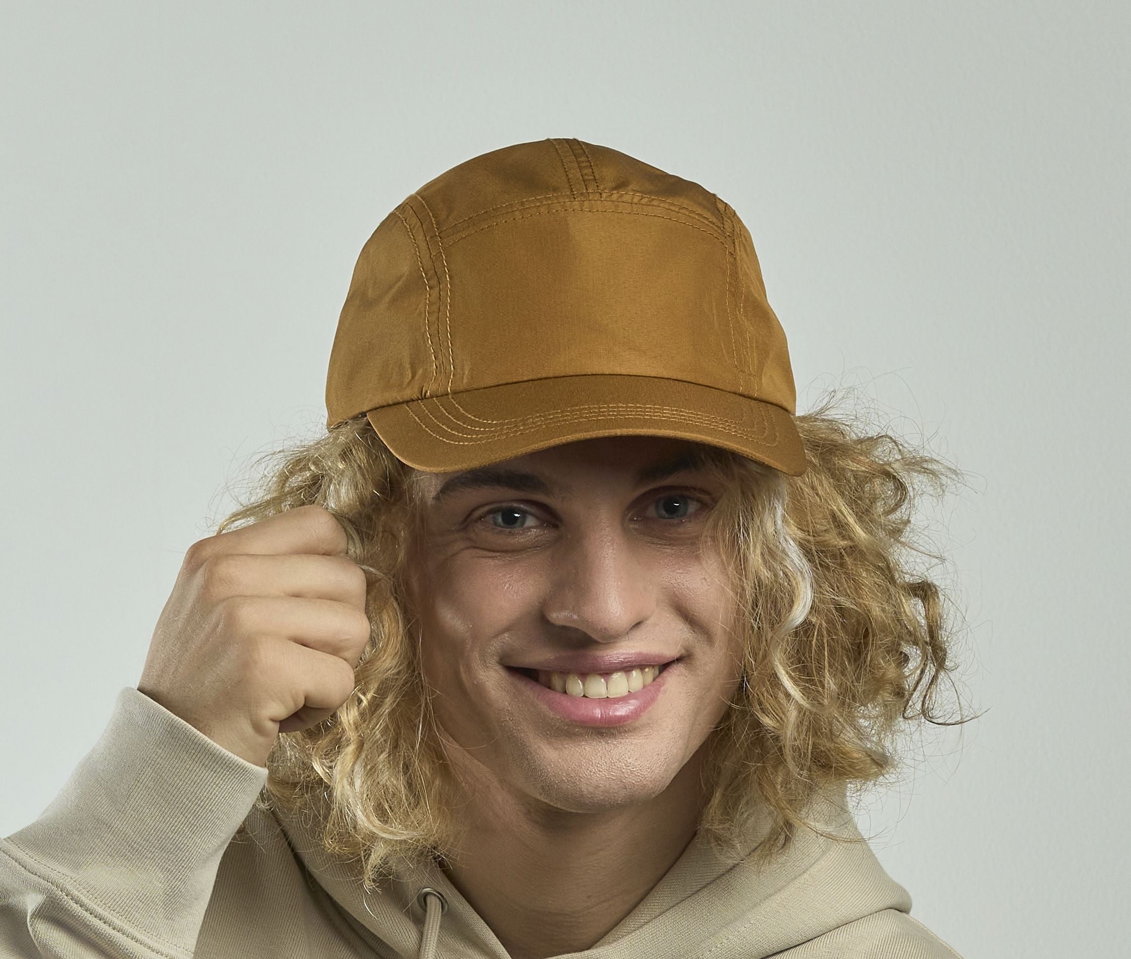 Gorra impermeable5 paneles de poliéster reciclado - Atlantis Headwear AT243