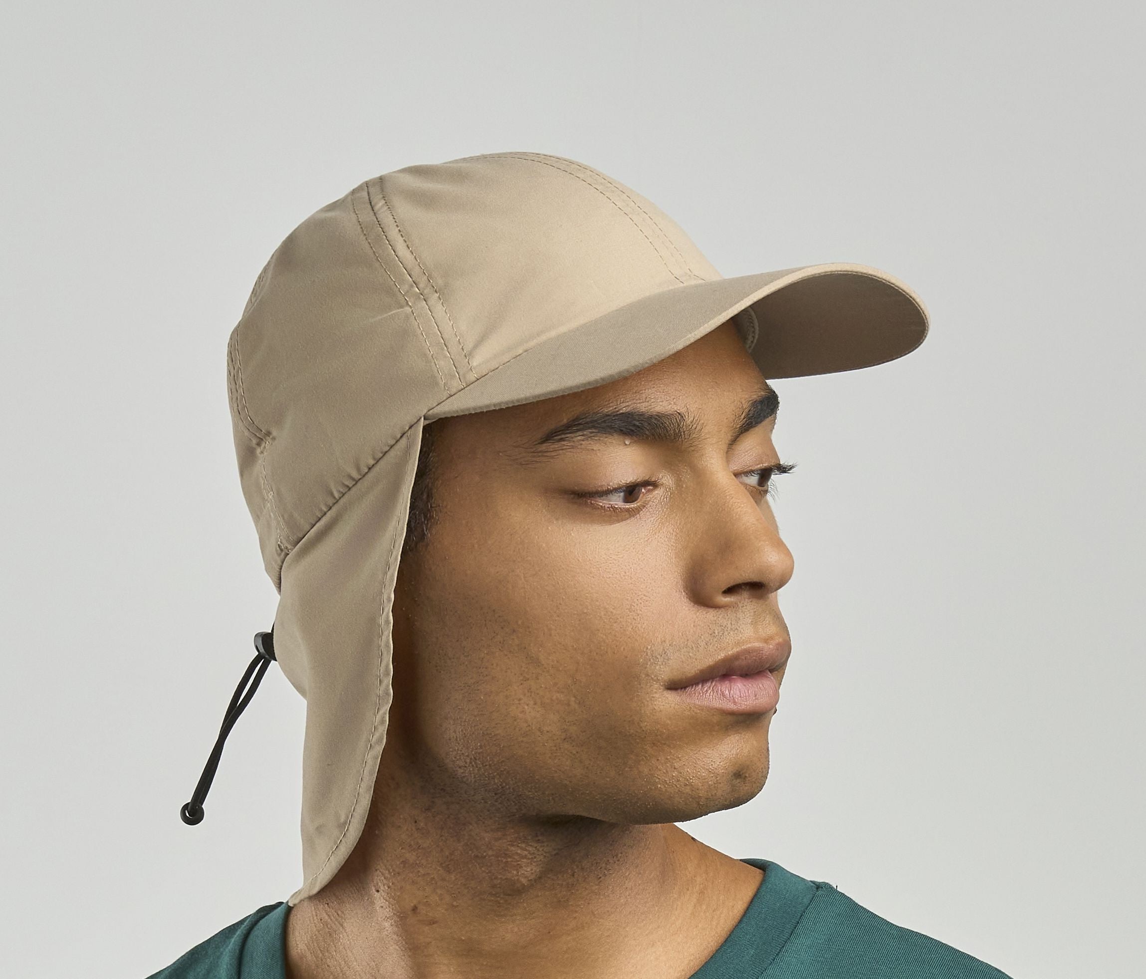 Gorra tipo legionario de poliéster reciclado - Atlantis Headwear AT248