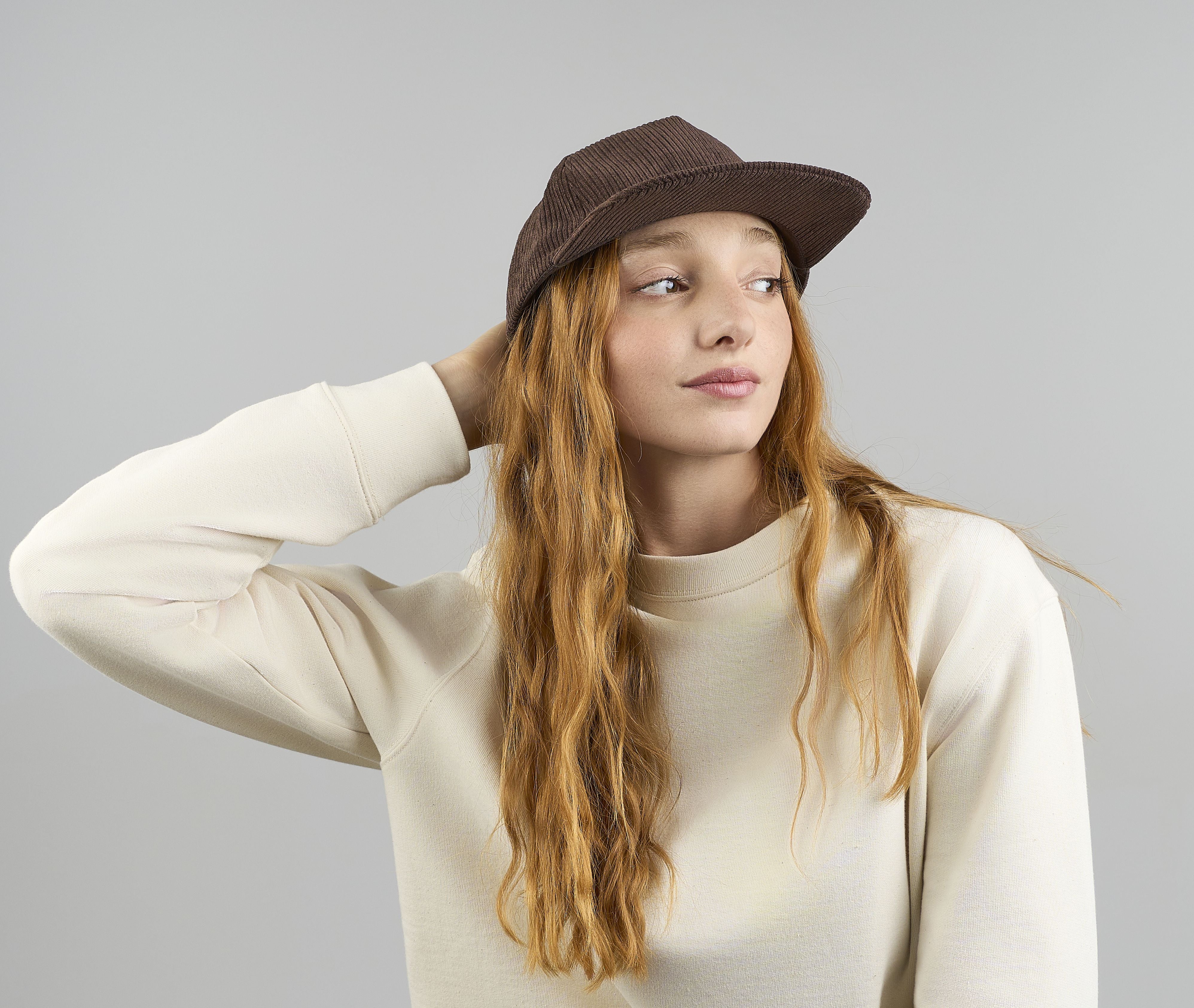 Gorra en suave tela de pana - Atlantis Headwear AT323