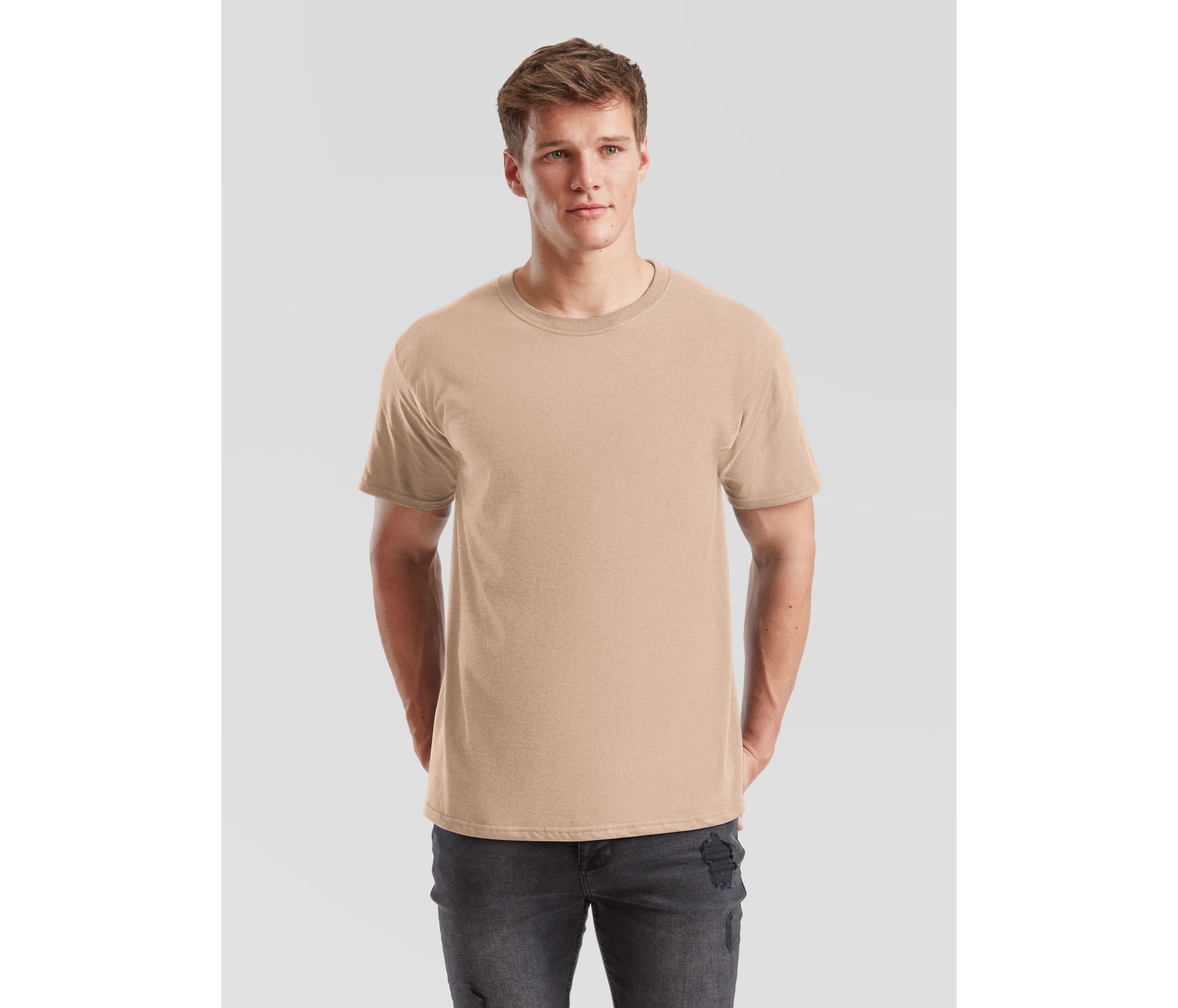 Camiseta Iconic 195 Fruit of the Loom SC200 en color desert sand