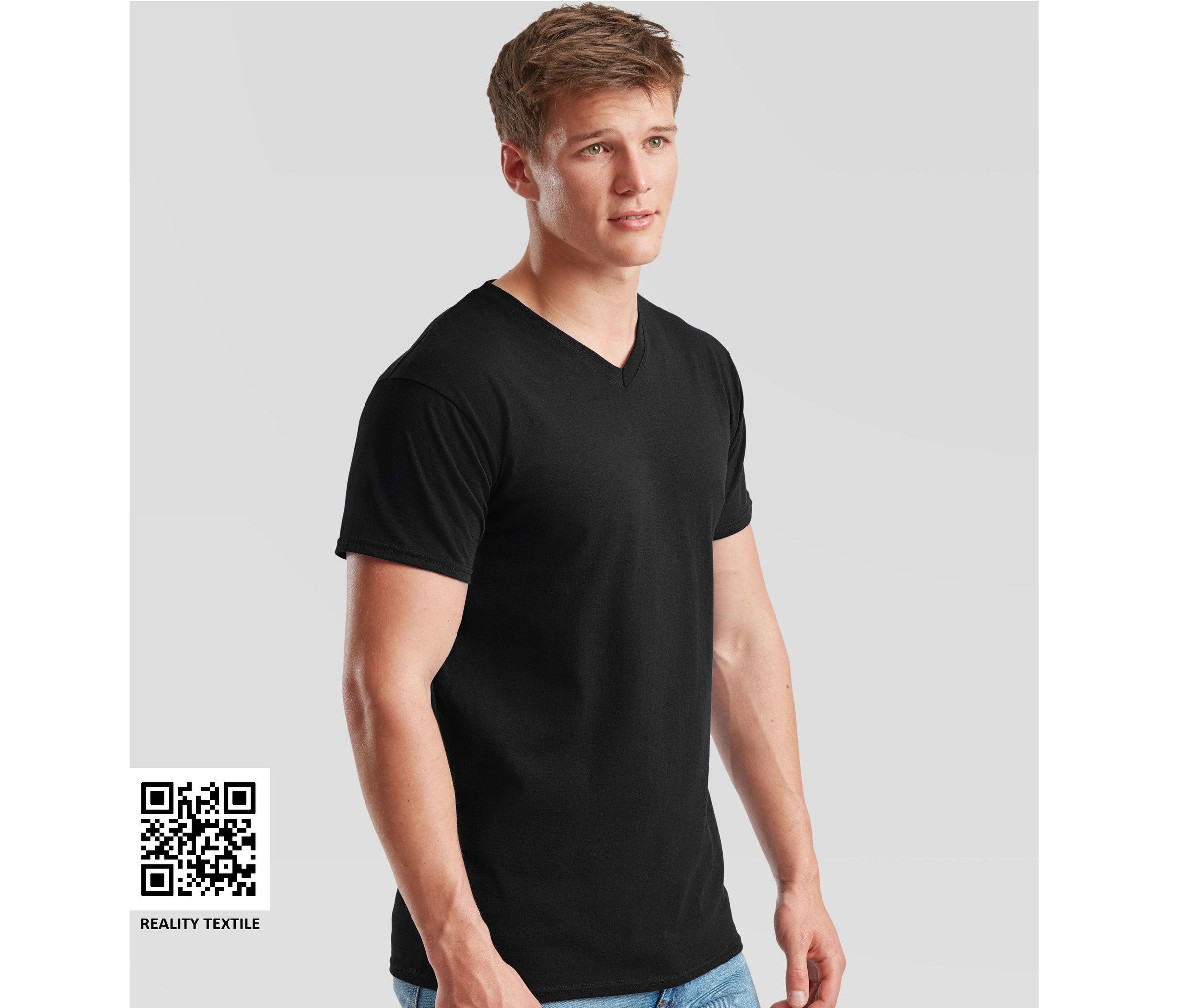 Camiseta Valueweight V-neck - Fruit of the Loom SC234